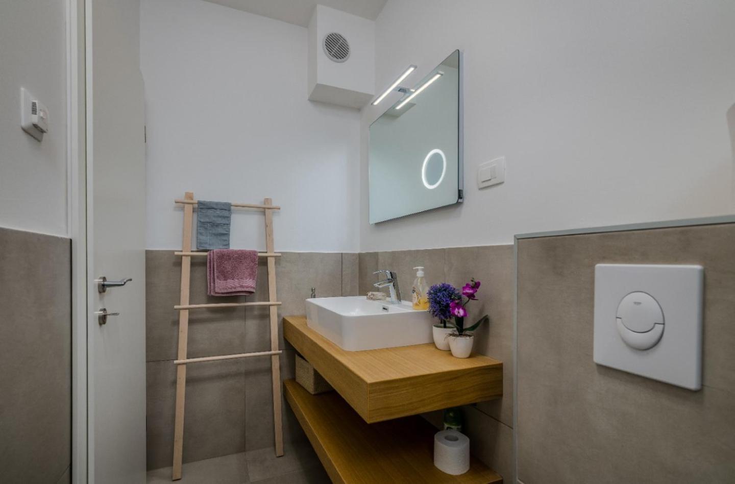 Casa Rose Villa Новиград Екстериор снимка