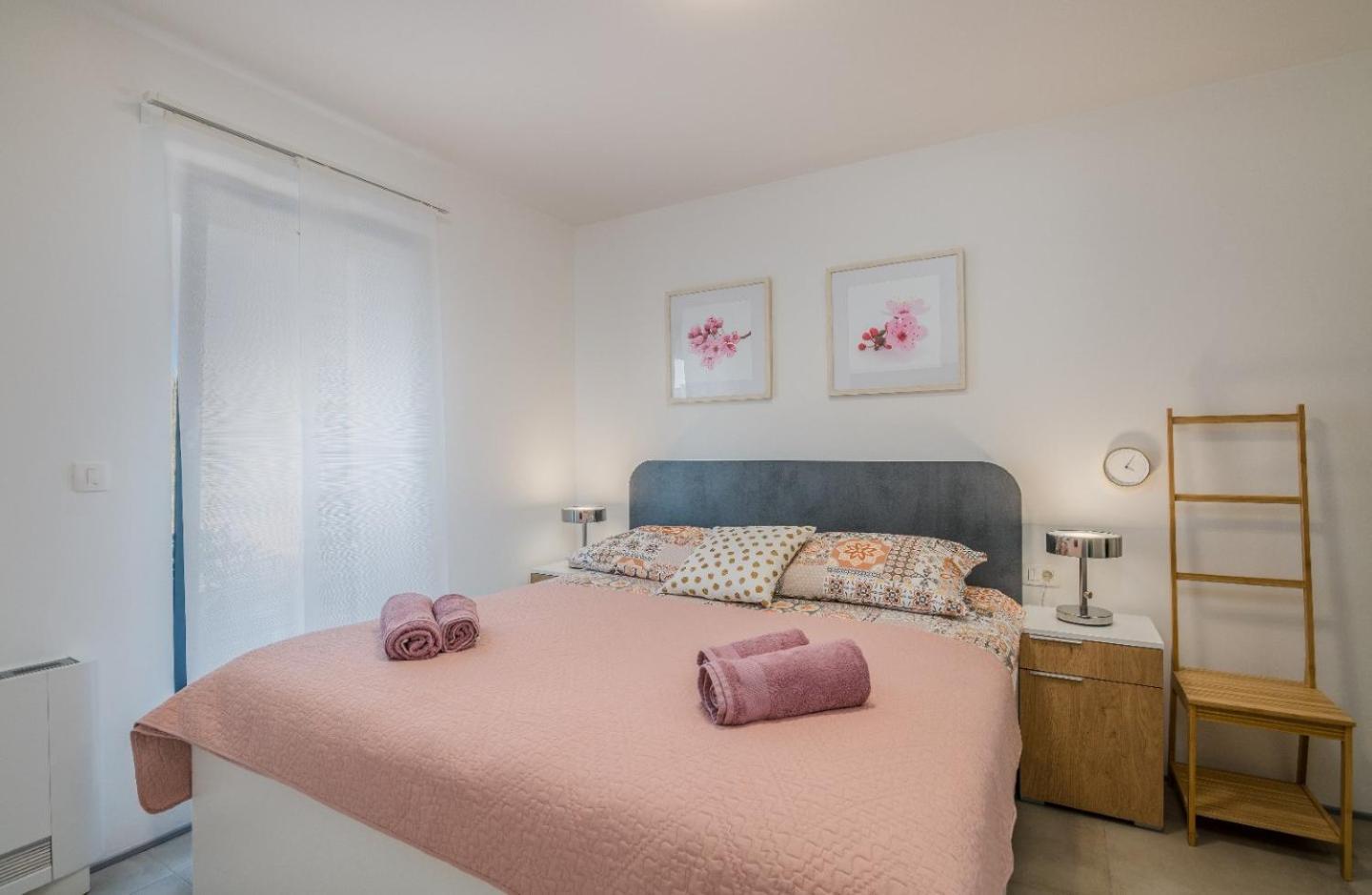 Casa Rose Villa Новиград Екстериор снимка