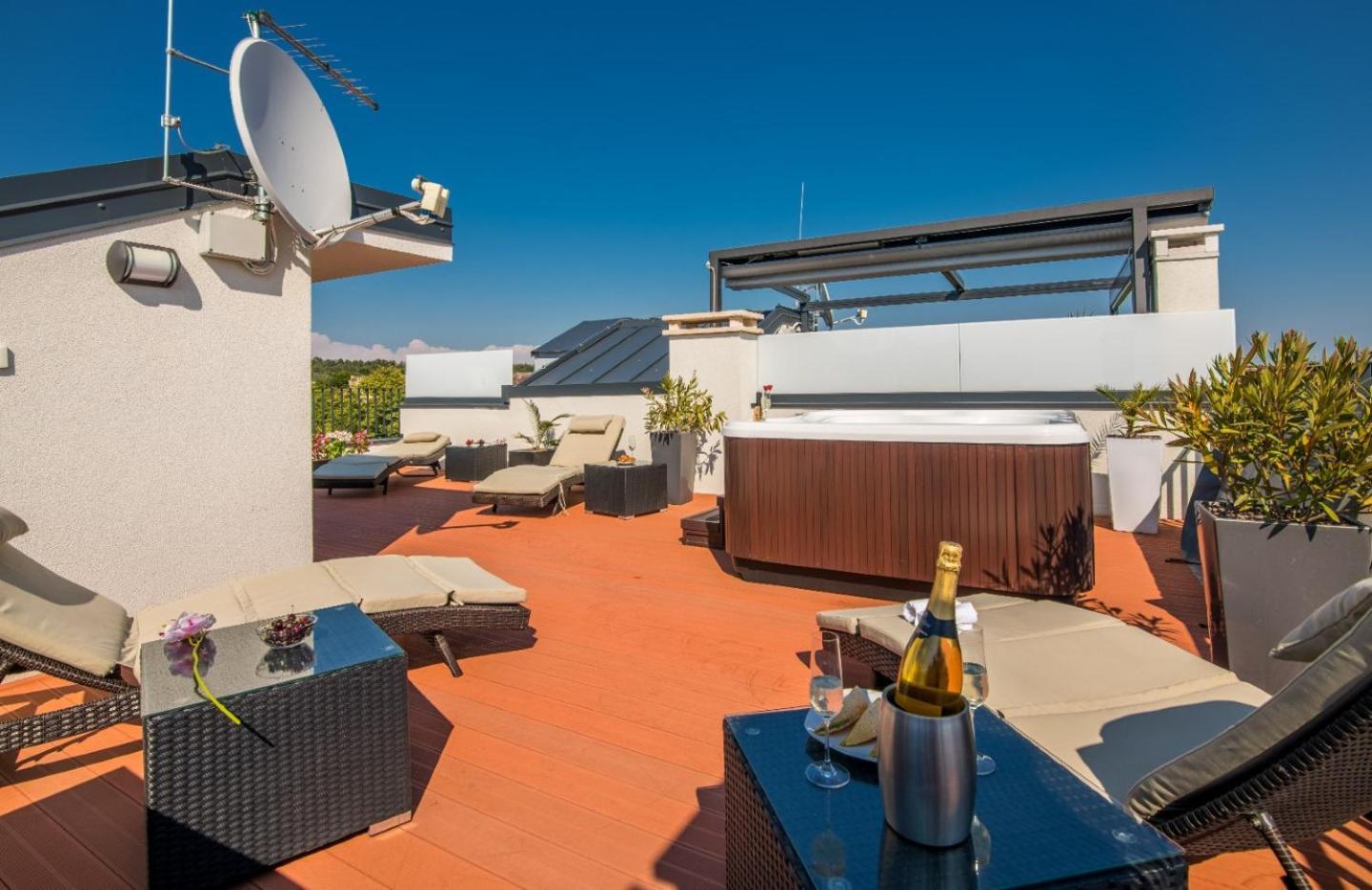 Casa Rose Villa Новиград Екстериор снимка